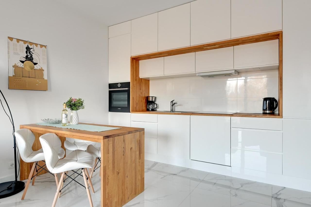 White Sea Shore - Premium Nadmorze Apartment Danzica Esterno foto