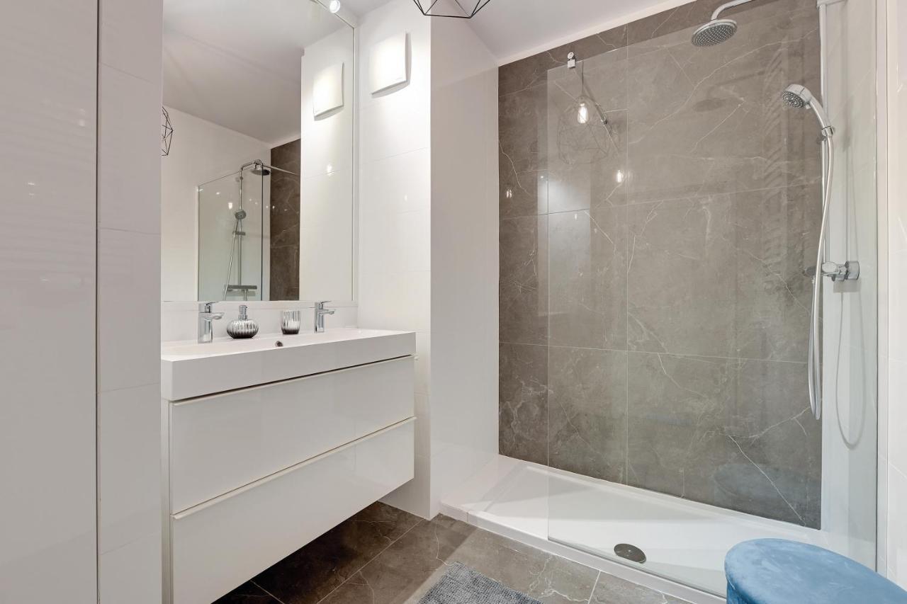 White Sea Shore - Premium Nadmorze Apartment Danzica Esterno foto