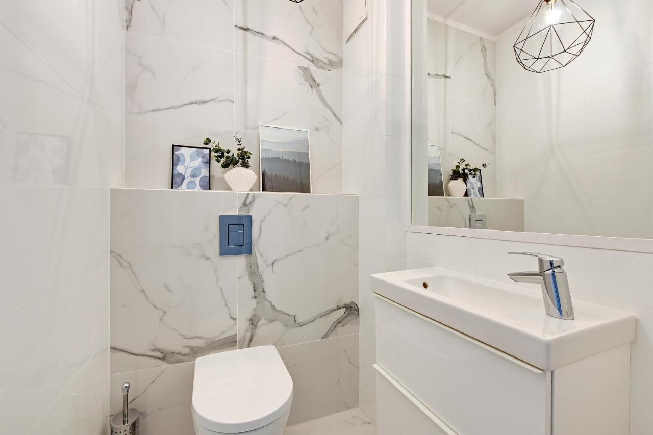 White Sea Shore - Premium Nadmorze Apartment Danzica Esterno foto